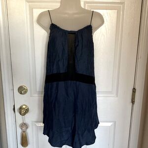 New ⭐️Aoui mini dress silk